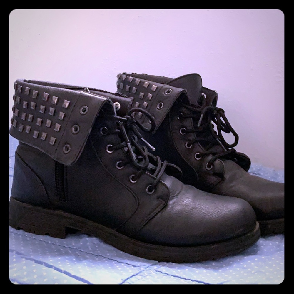 Punk boots 🖤